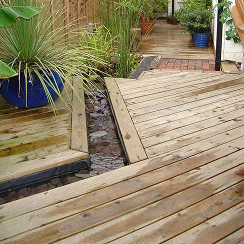 DeckingH5-710x575