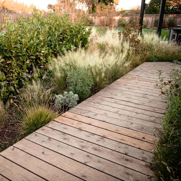 wooden-walkway-ideas