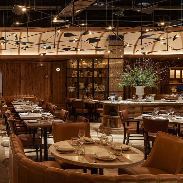 Cafeina-café-interior-design-wood-accents