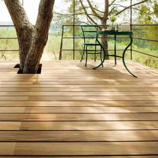 DeckingH5-710x575