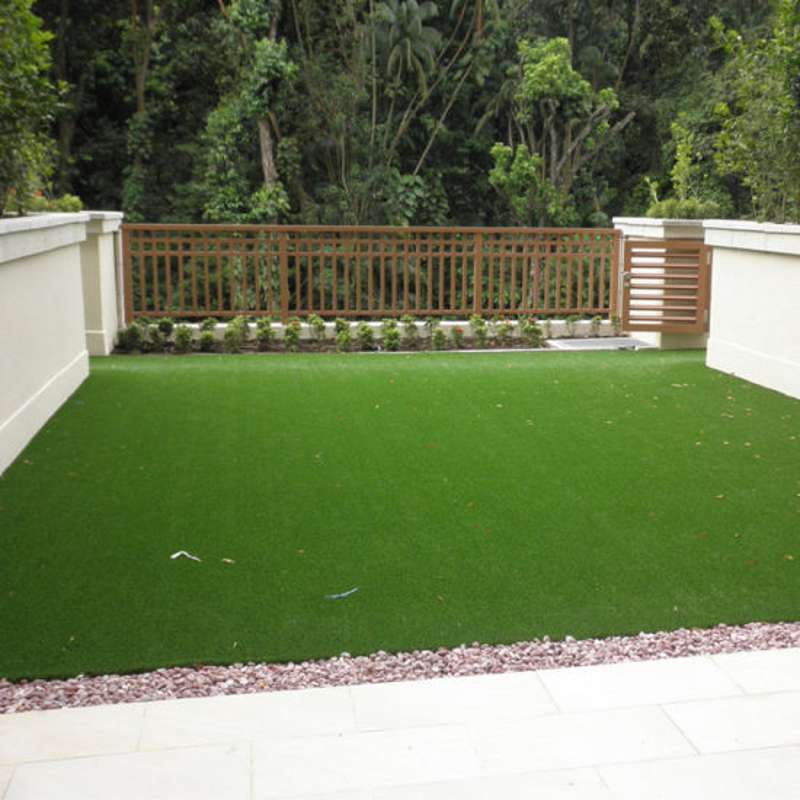 best-artificial-grass-for-backyard-2