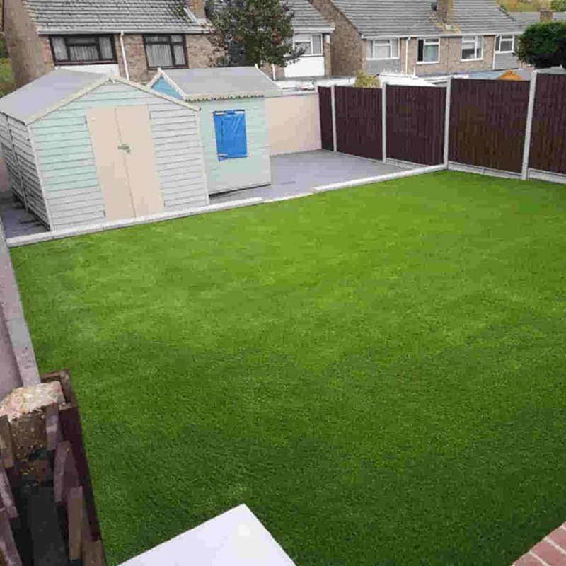 best-artificial-grass-for-backyard-2