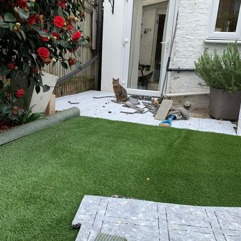best-artificial-grass-for-backyard-2