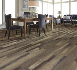 RKP8209-Salvaged-Barnwood-Open-Plan-Kitchen-Living-SQ_CM