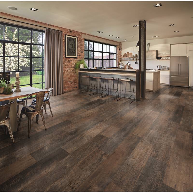 RKP8209-Salvaged-Barnwood-Open-Plan-Kitchen-Living-SQ_CM