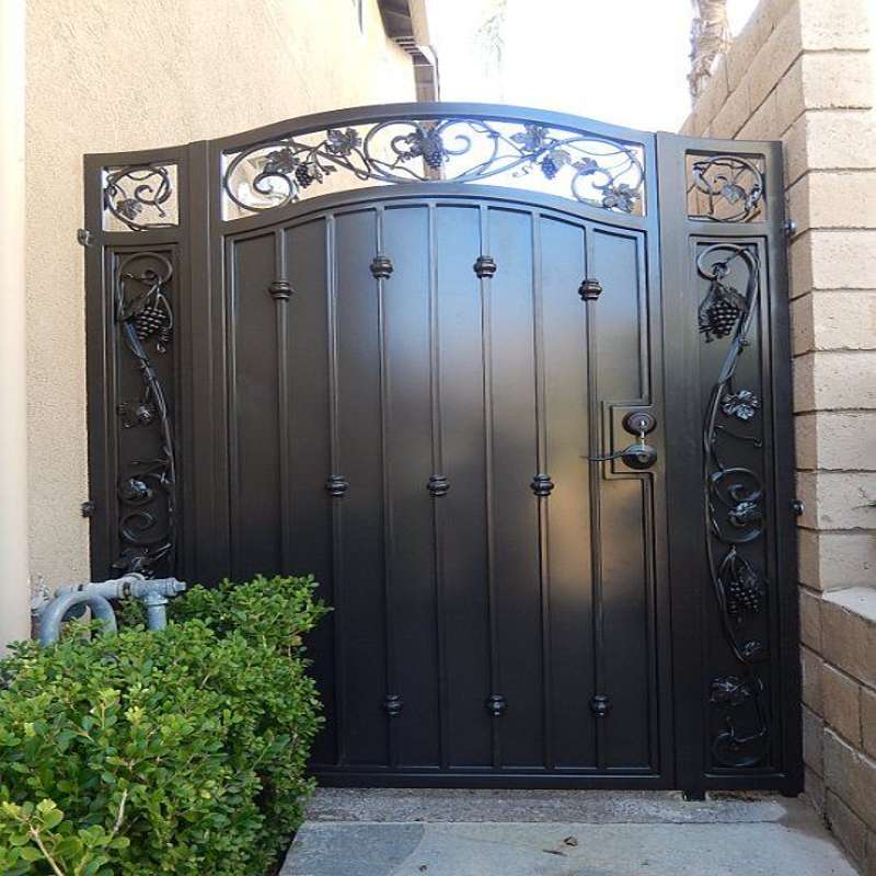 iron-single-door-design