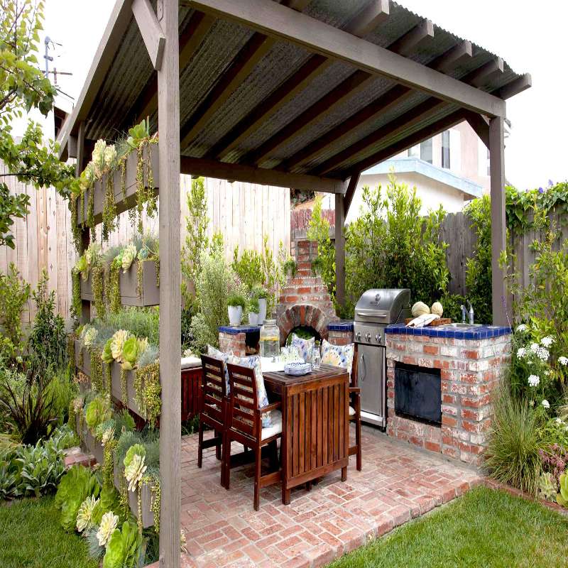 EldrRime_Patio